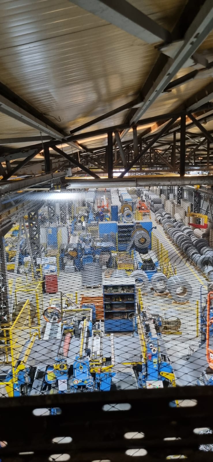 Fabrika İçi Kuş Önleme Filesi Montajı